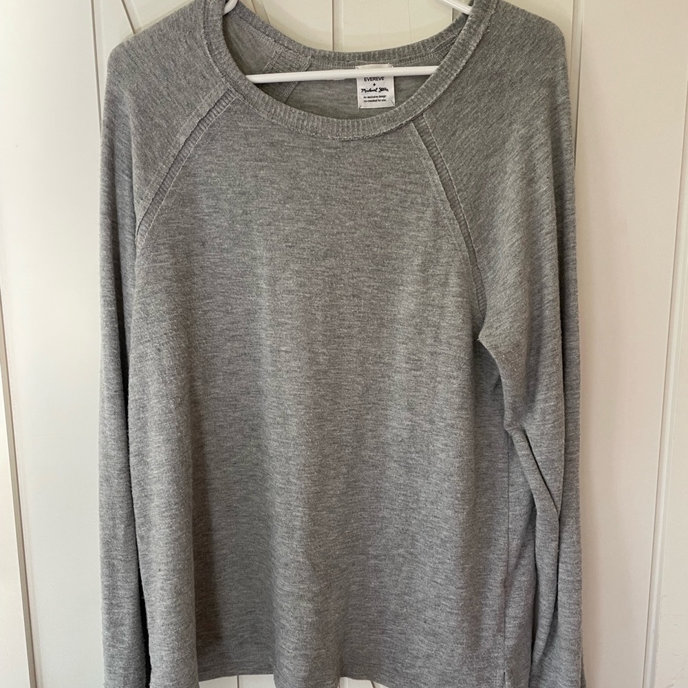 Michael stars for Evereve gray crewneck sweater.